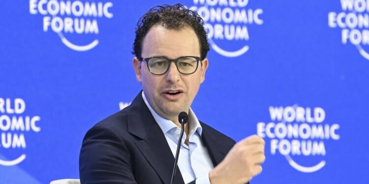 Here’s Why Anthropic Refuses to Offer 9-Figure Pay Like Meta