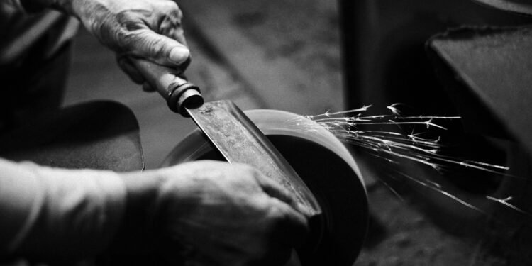 Open-source AI that hones its reasoning skills