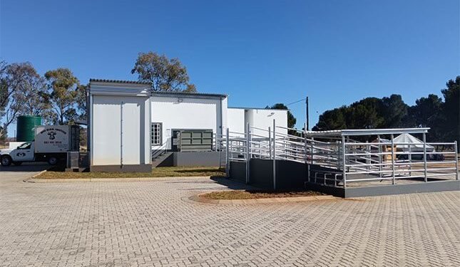 Sterkstroom business gets R5 million abattoir to boost jobs