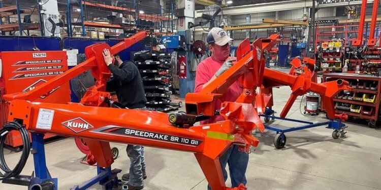 US manufacturing production stalls in July