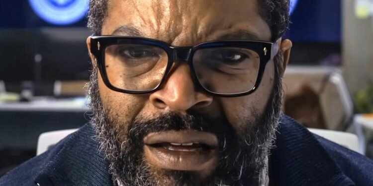 ‘War of the Worlds’ Isn’t Just Bad. It’s Also Shameless Tech Propaganda