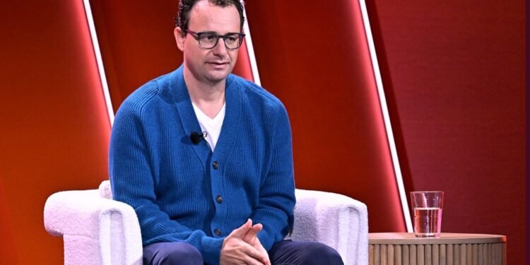 Anthropic CEO Warns That AI Will ‘Likely’ Replace Jobs