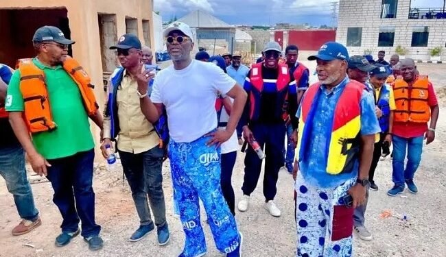 Lagos seals Lekki properties, arrests five over illegal dredging – EnviroNews