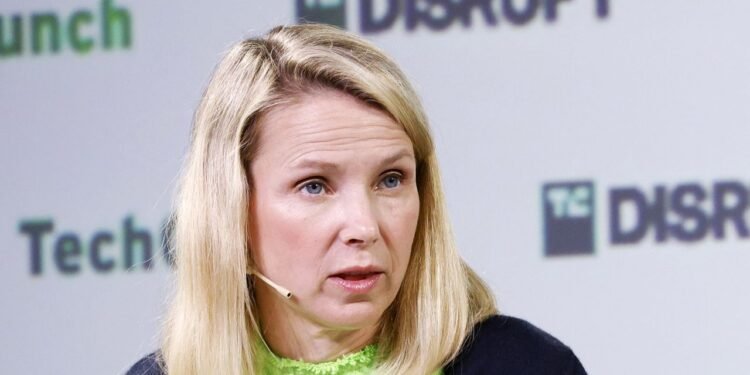 Marissa Mayer Is Dissolving Her Sunshine Startup Lab
