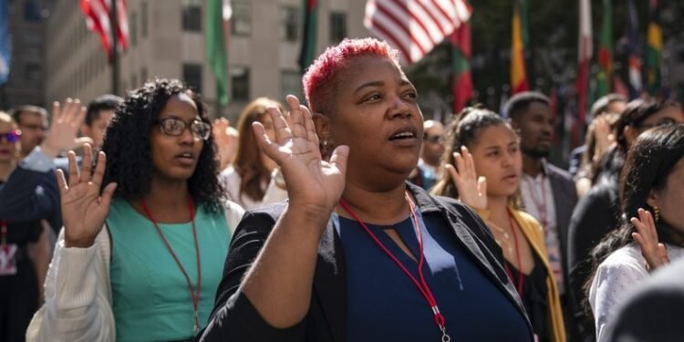Nigerians top the list as over 277,000 Africans become U.S. citizens in three years