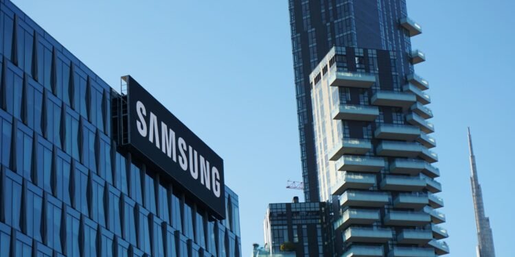 Samsung benchmarks real productivity of enterprise AI models