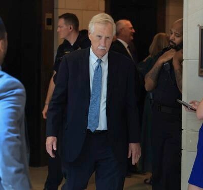 Senators question legality of strikes on alleged drug boats in Caribbean