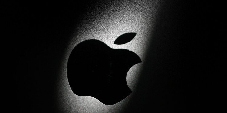 Apple Announces $2 Million Bug Bounty Reward for the Most Dangerous Exploits