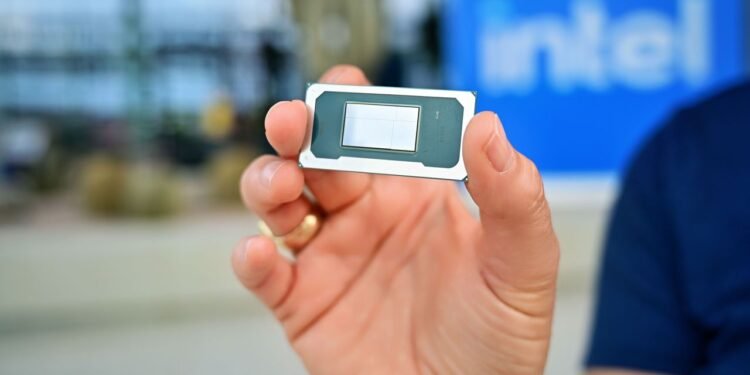 Gear News of the Week: Intel’s New Chips Arrive, and Apple May Debut iPads and MacBooks This Month