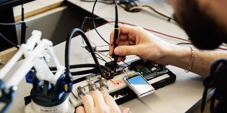 How to Get Your Kids Into STEM Even When Its Future Is Uncertain