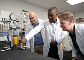 In-House Geotech Lab Sets SRK Apart