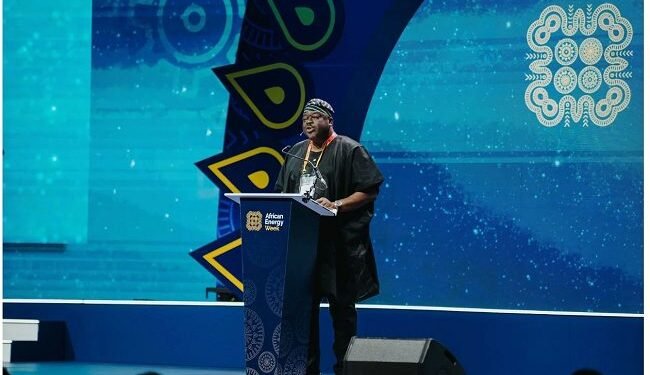 Nigeria calls for pan-African strategy to dominate LNG trade – EnviroNews