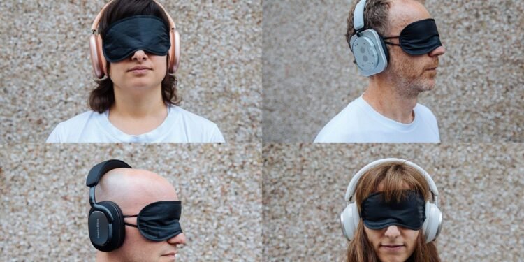 We Asked Audio Pros to Blind Test Headphones. The Results Were Surprising
