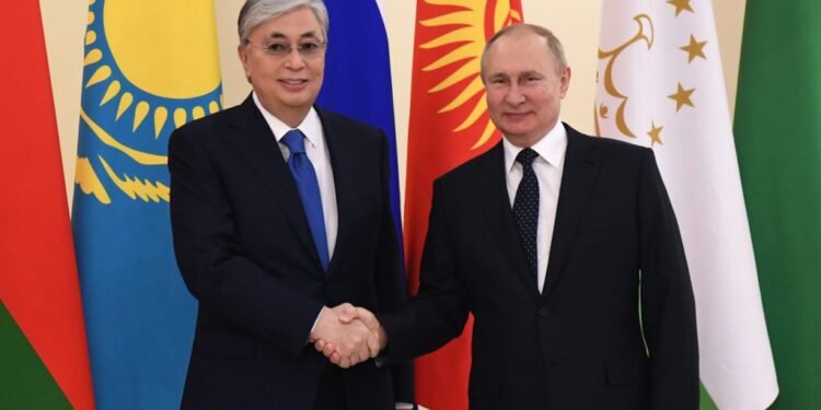 2 BRICS Members Achieve 100% De-Dollarization, Call It ‘Great Joy’