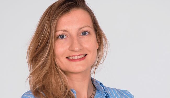 My many incredible experiences around elephants – Chloe Desesquelles – EnviroNews