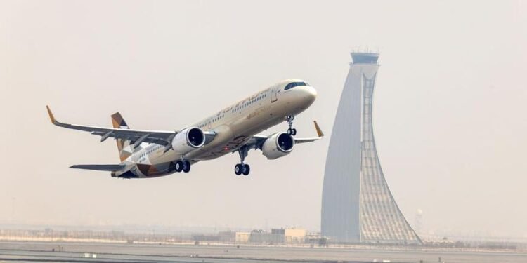 Etihad Airways carries 2.1mln passengers in November 2025