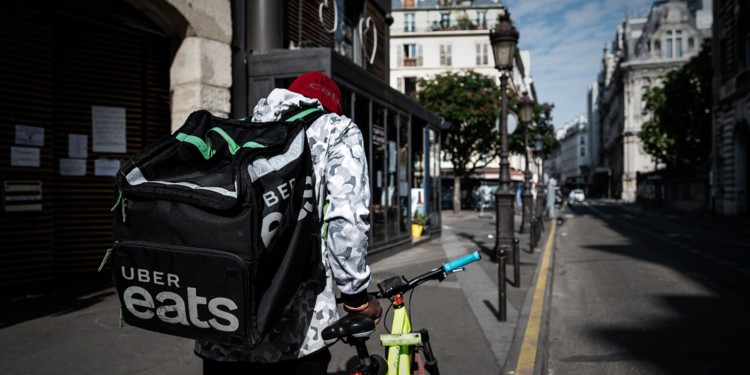 French Director Boris Lojkine’s Portrait of Migrant’s Unseen Labor