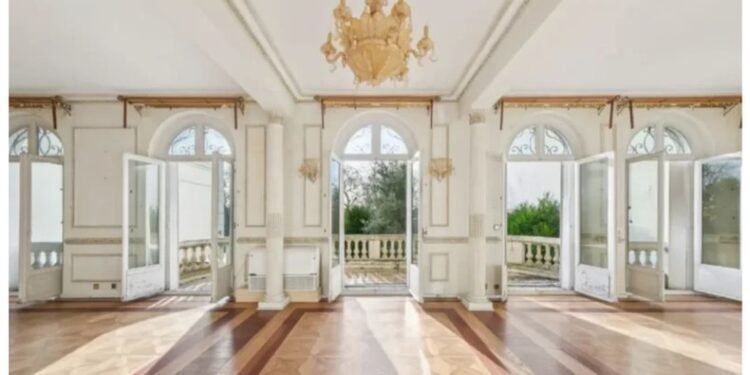 Africa’s wealthiest King Mohammed VI lists late mother’s Paris homes for $35 million