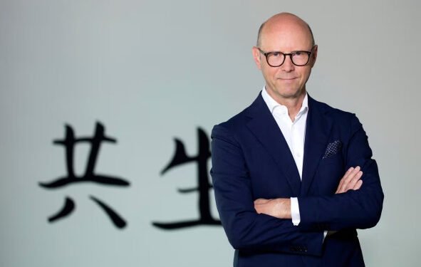 Canon Europe, the Middle East and Africa’s (EMEA) Appoints Peter Saak to Lead Integrated Printing & Services Group