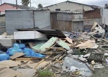 City of Cape Town must rebuild homes, demand protesters