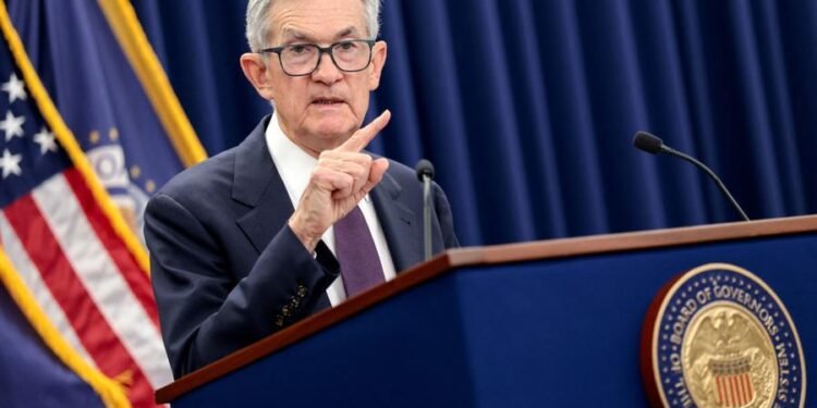 Fed’s Powell says officials not eyeing a rate hike in future