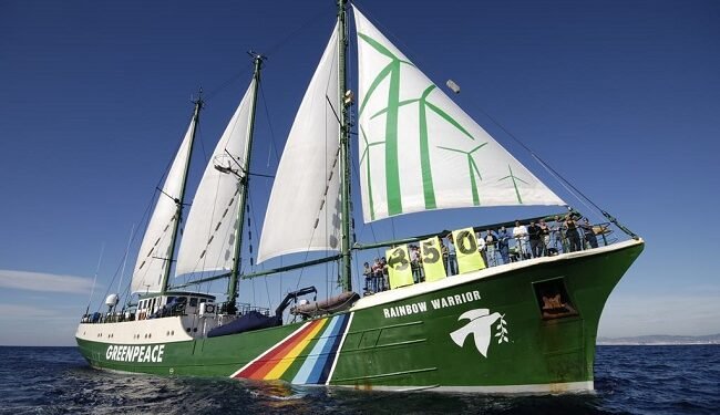 Greenpeace’s Rainbow Warrior ship sailing to Cape Town described as ‘hypocritical’ – EnviroNews