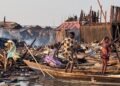 Groups frown as Lagos forcefully evicts Makoko floating community – EnviroNews