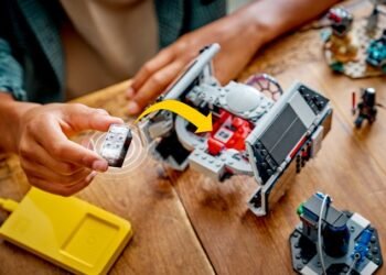Lego Smart Bricks introduce a new way to build — and they don’t require screens