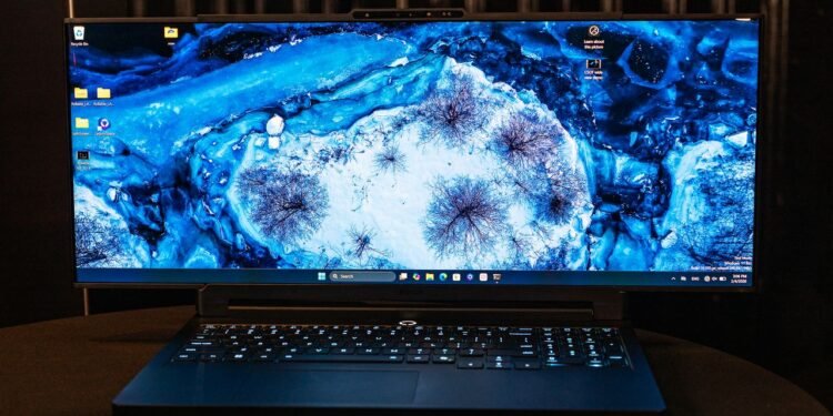 Lenovo’s Legion Pro Rollable Gaming Laptop Goes Ultrawide at the Press of a Key