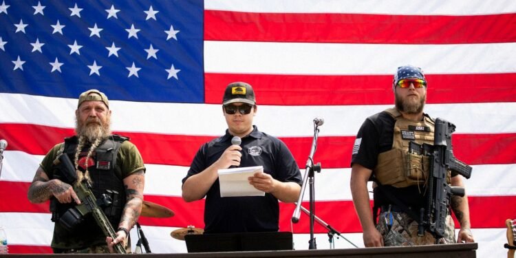 Right-Wing Gun Enthusiasts and Extremists Are Working Overtime to Justify Alex Pretti’s Killing