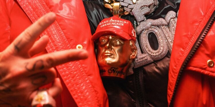 Right-Wing Influencers Have Flooded Minneapolis