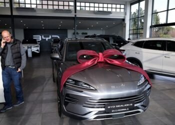 South Africa to make public plans to boost local vehicle production