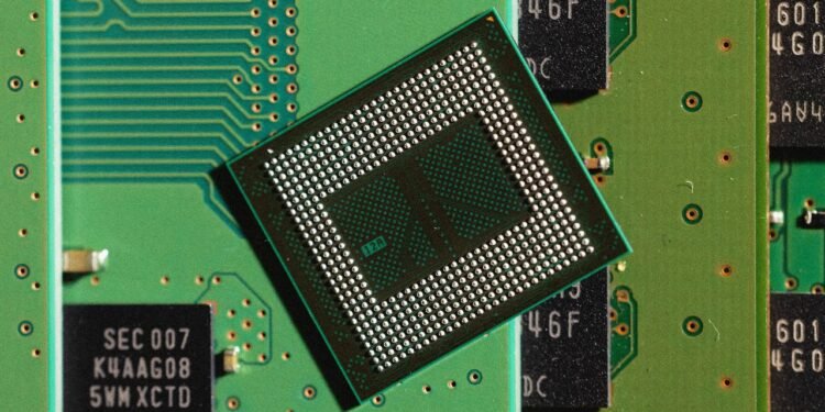 The Daring Attempt to End the Memory Shortage Crisis