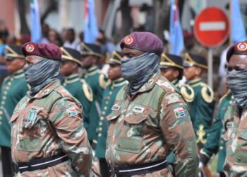 Warrants issued for Special Forces murder accused