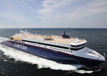 Agentic AI optimising private 5G live at sea