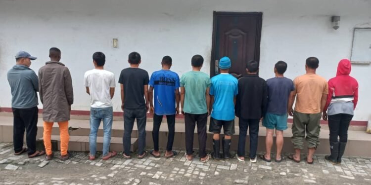 Chinese Miners ‘Eroding’ Nigeria’s Resources