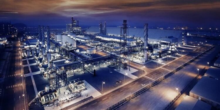 Fertiglobe expects Abu Dhabi lower carbon ammonia project to start operations in 2027