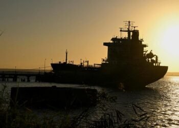 Middle East oil exports push tanker costs to 6-year-high