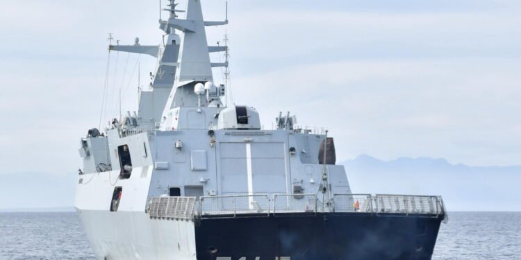 SAS Amatola on her way to India