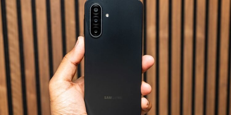 Samsung Galaxy A17 5G Review: Crippling Performance