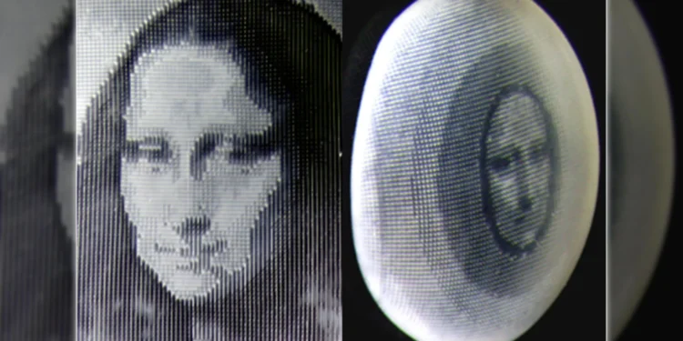 Scientists create smart synthetic skin that can hide images and change shape