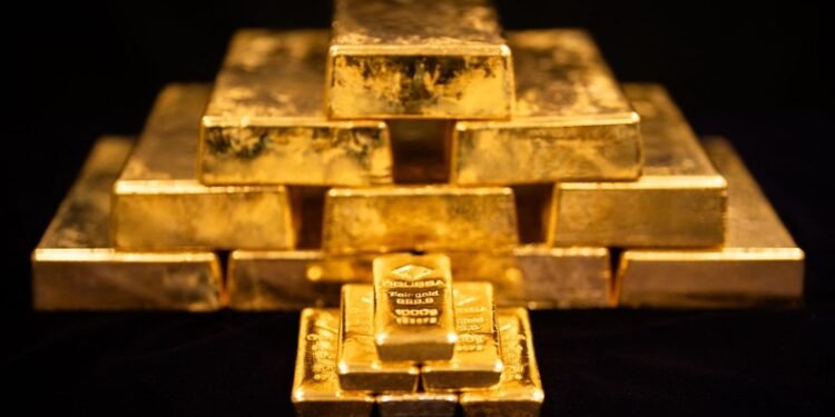 Senegal’s gold boom cuts trade gap as $2.4 billion deficit persists