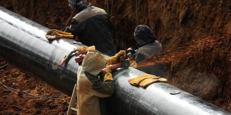 Shadows of conflict loom large over oil project