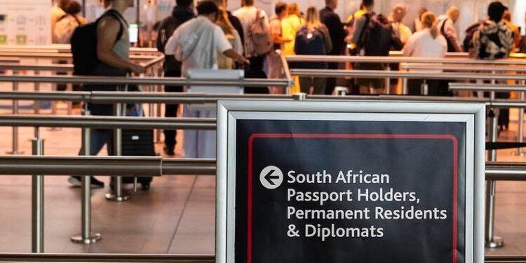 South African immigration officials accepted bribes for visas for 20 years, new government report reveals