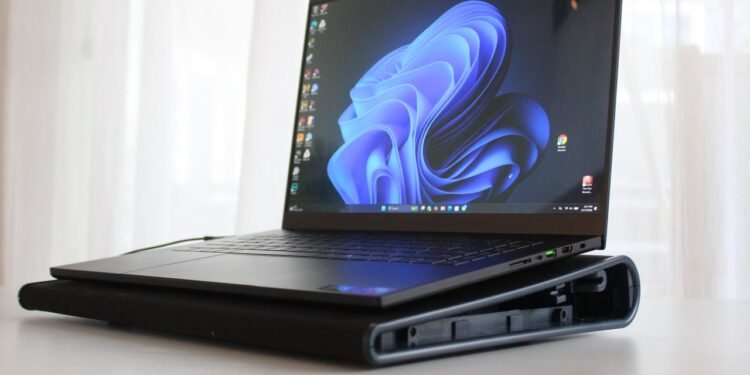 The Best Laptop Cooling Pad and Why You Should Buy One