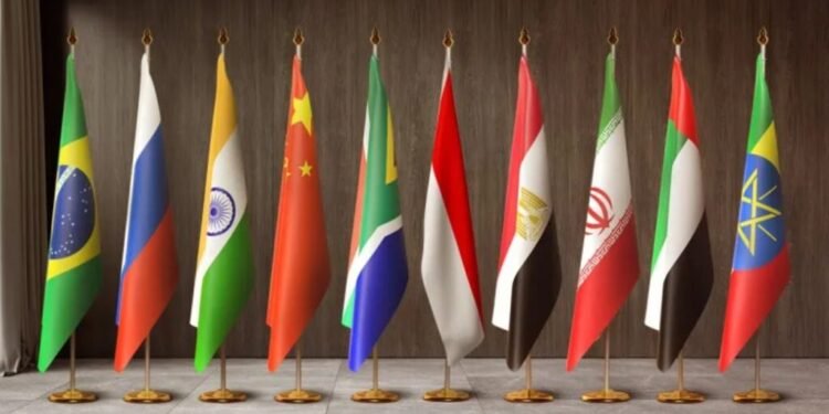 Trump Imposes 10% Global Tariff After Court Loss, BRICS Watch Closely