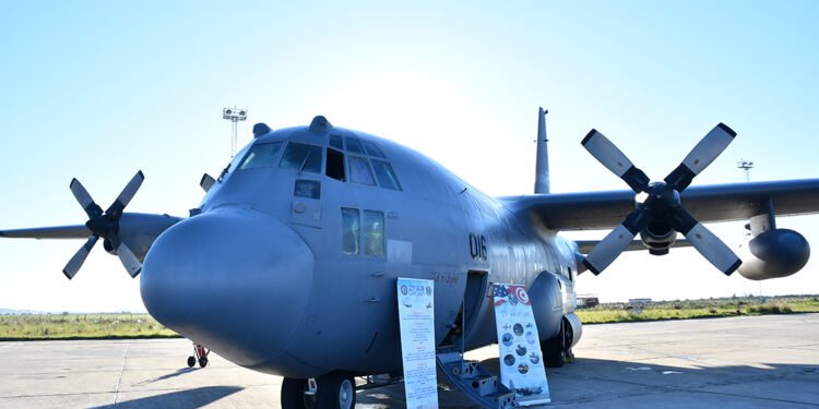 Tunisia Expands Transport Capability With U.S. C-130H Aircraft