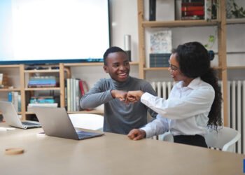 Why You Should Ghost Your Office Crush This Week