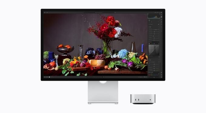Apple’s new Studio displays come with Thunderbolt 5