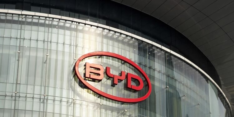 How BYD Got EV Chargers to Work Almost as Fast as Gas Pumps